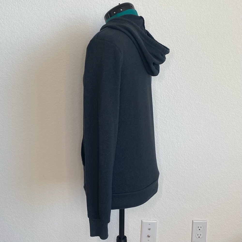 Instagram Employee Hoodie Dark Gray (A10) - Picture 7 of 14